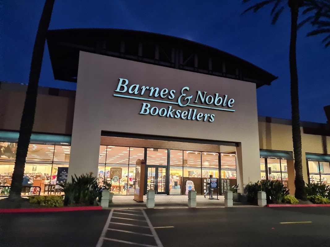Barnes & Noble