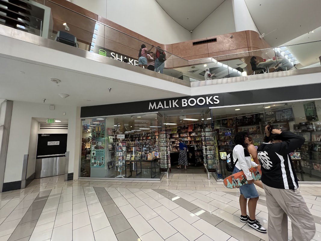 Malik Books