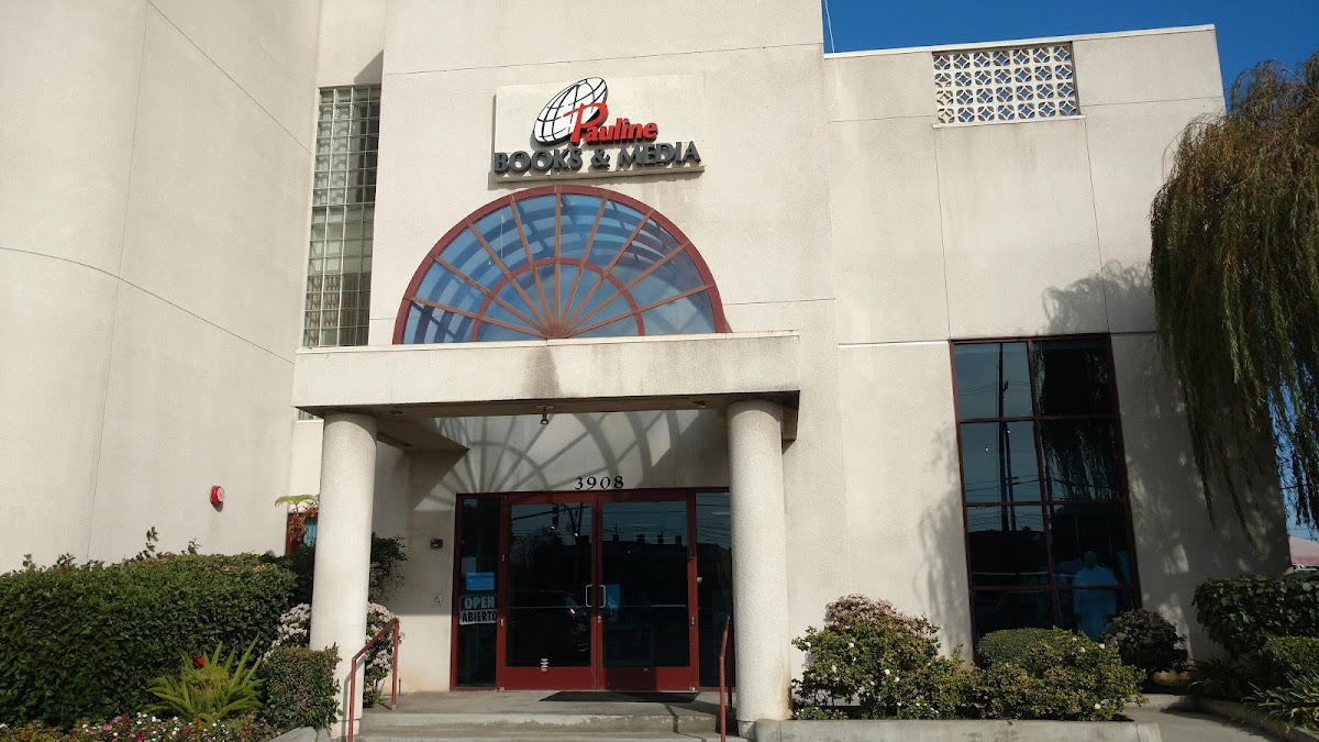 Pauline Books & Media