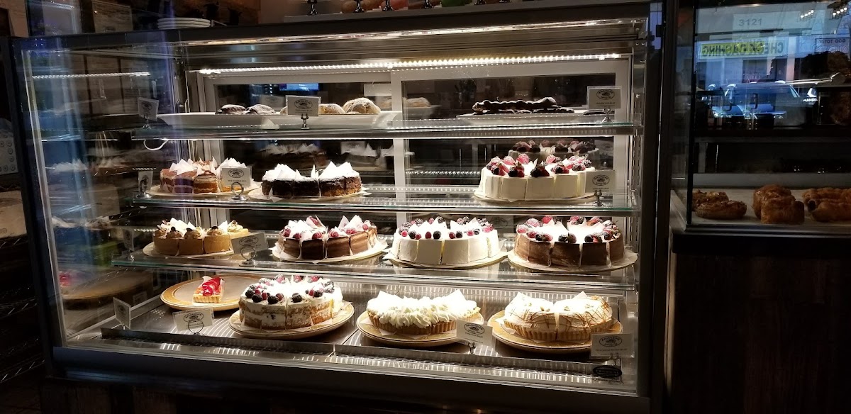 Amandine Patisserie Cafe K-Town