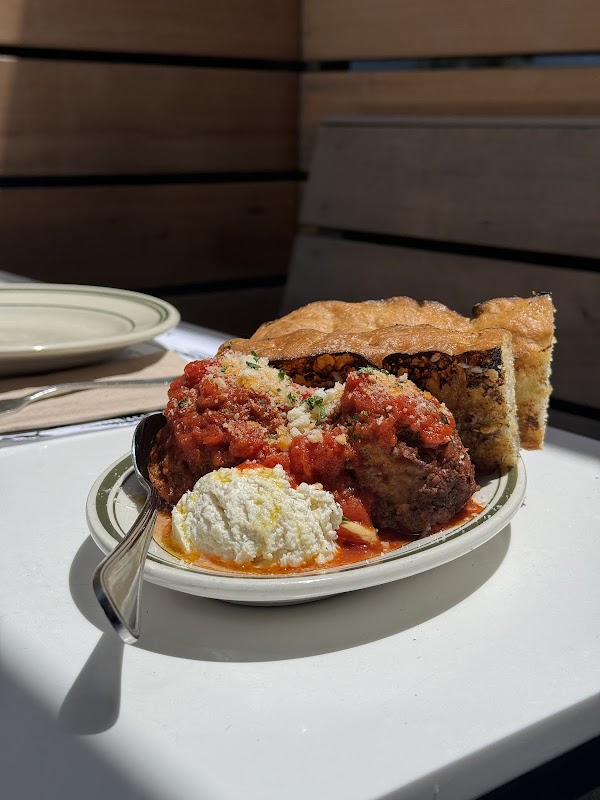 Jon & Vinny's Studio City