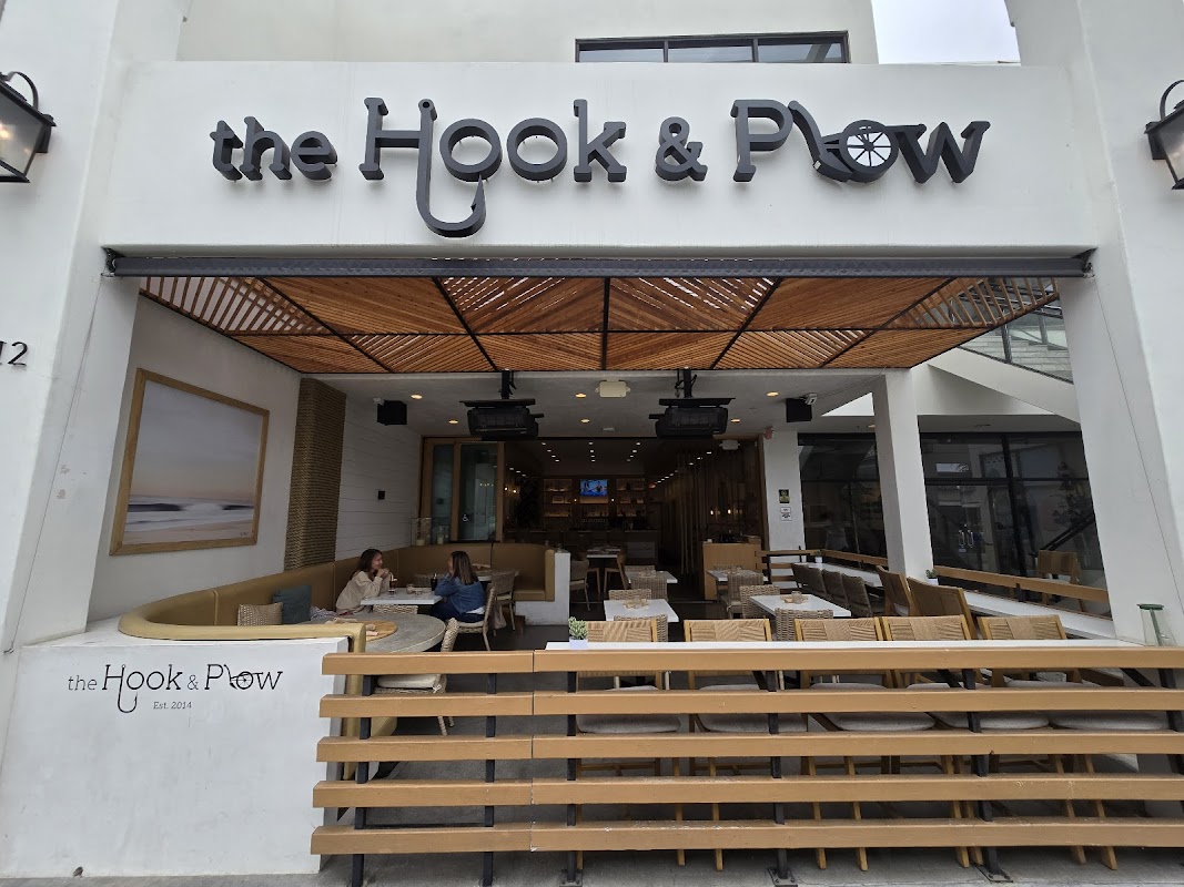 The Hook & Plow