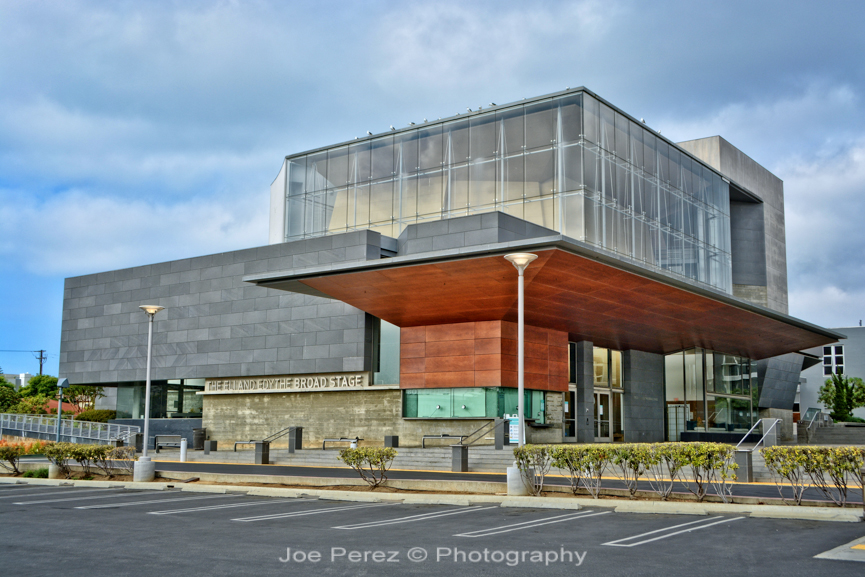 The Eli and Edythe Broad Stage